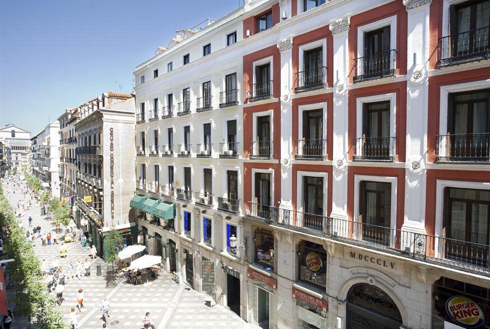 Petit Palace Puerta Del Sol Madrid Exteriör bild